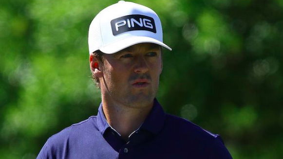 Victor Perez makes HOLE-IN-ONE to lead Porsche European Open